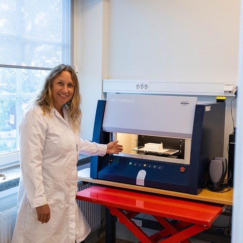 Microtech Xrf Machine Micro-XRF machine opens new possibilities for research and ...