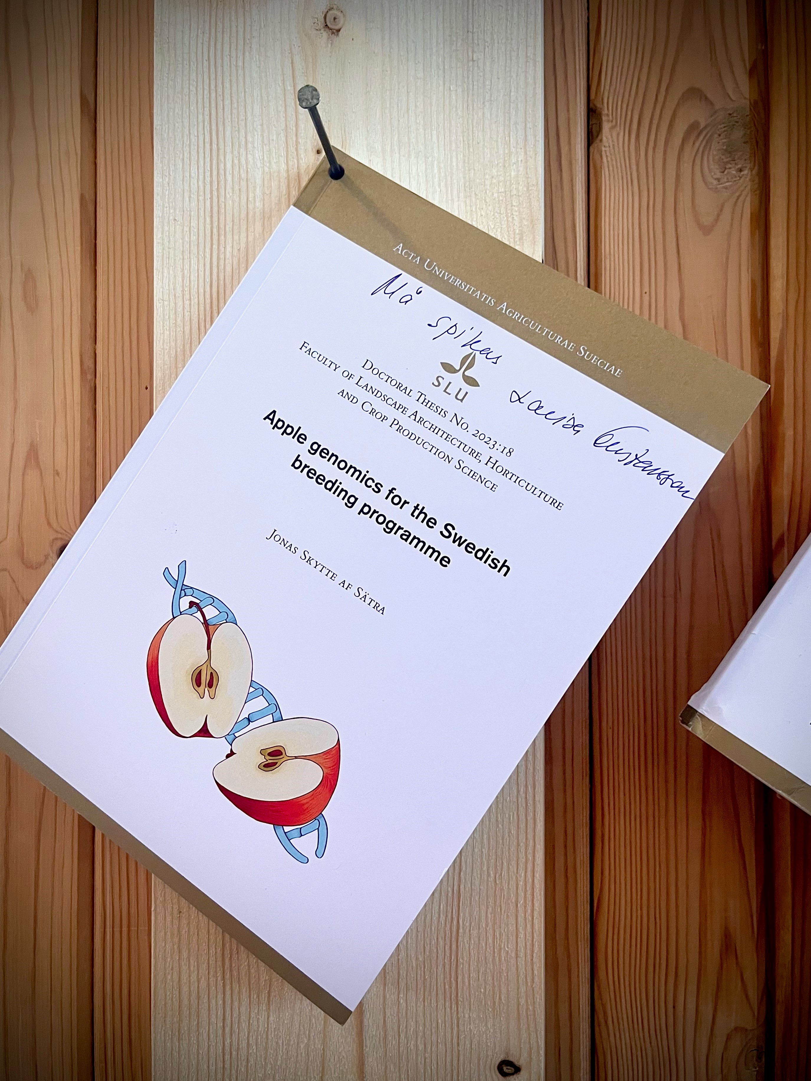 Spikad avhandling: Apple genomics for the Swedish breeding programme by Jonas Skytte af Sätra