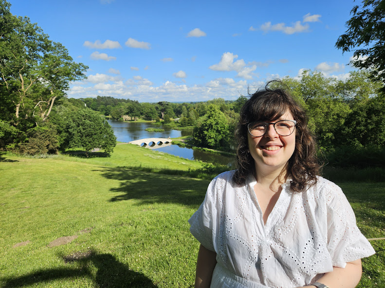 En kvinna i ett landskap