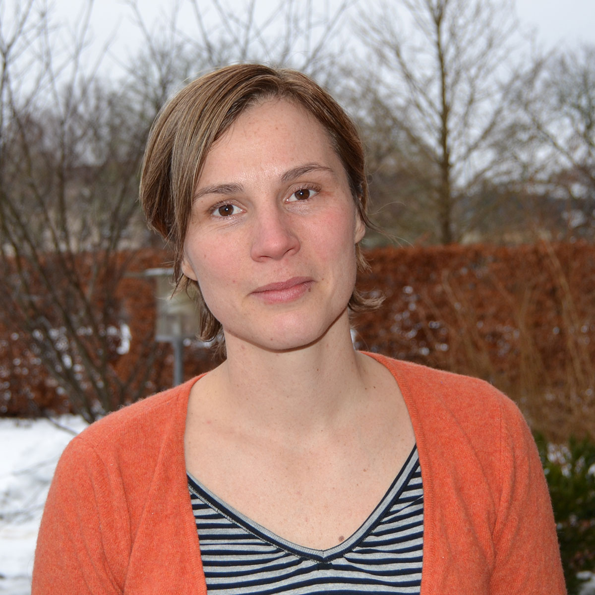 Bild på Sofie Joosee utanför campus SLU