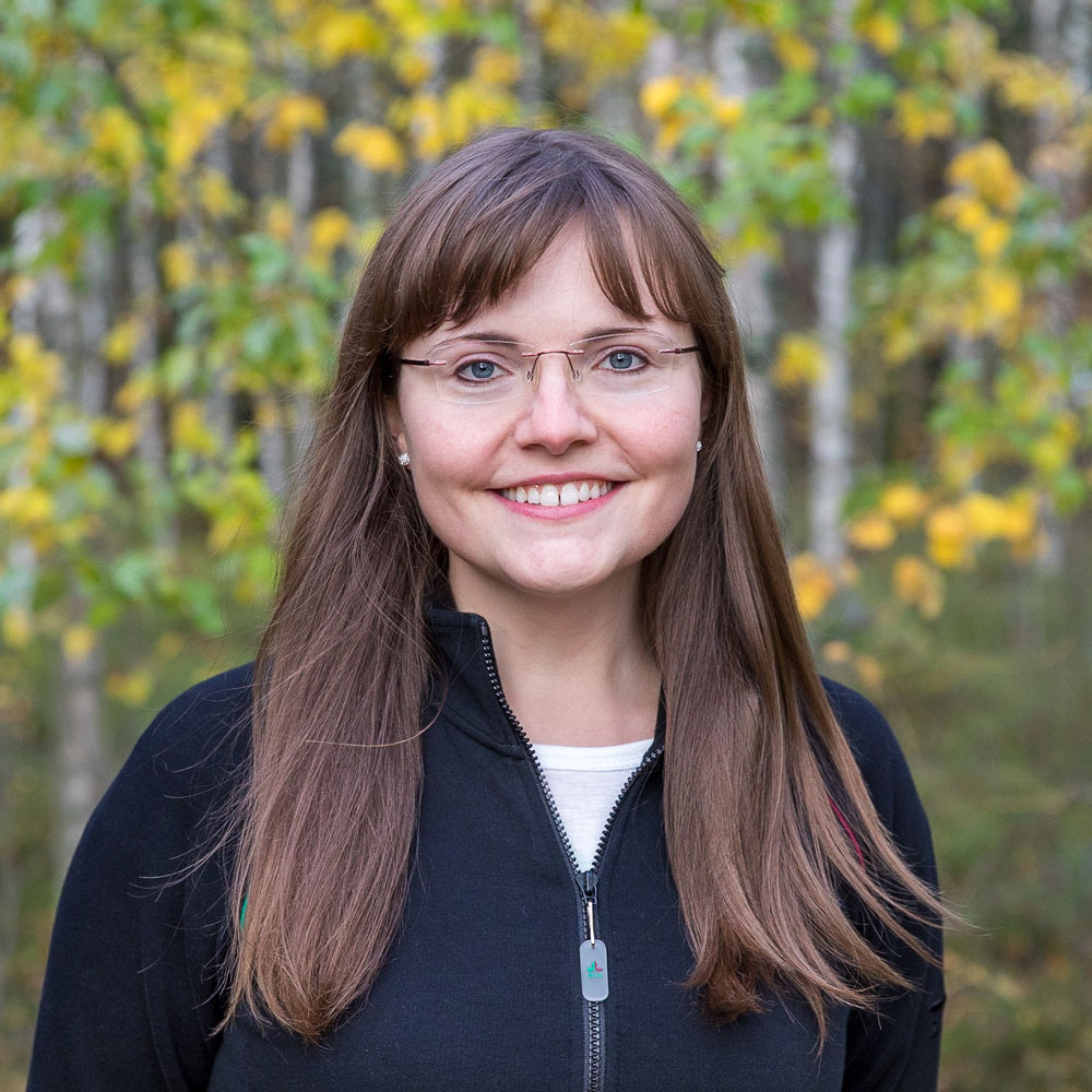 Porträttbild av Sabrina Dressel.