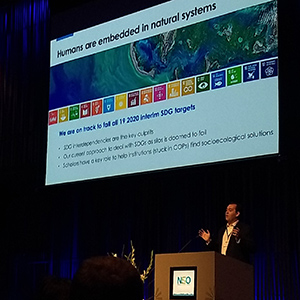 Prof. David Lusseau giving a presentation. Photo.