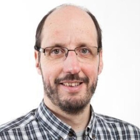 Portrait photo of Martin Weih