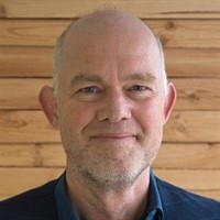 Porträttfoto av Martin van Ittersum.