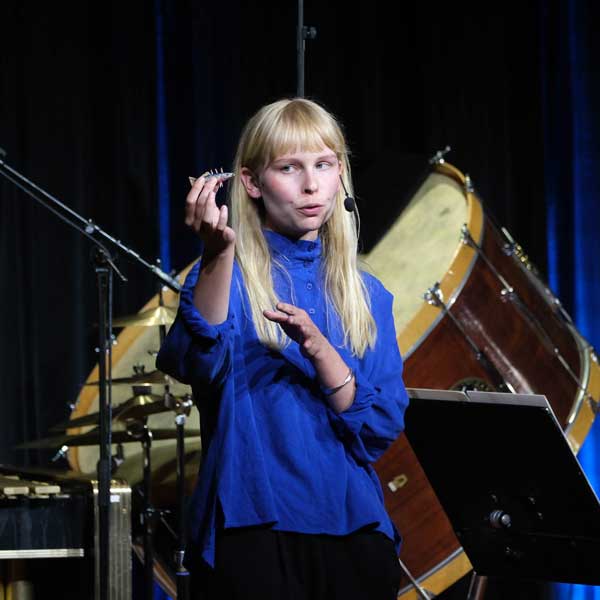 Bild från föreställningen med Agnes Olin