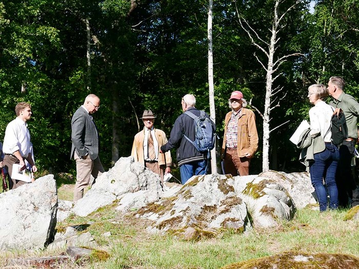 Kung Carl Gustaf är bjuden på en historisk vandring på Djurgården i Stockholm, foto.