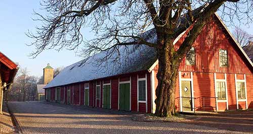 Längan som kallades Snickarboden har nu brunnit ner, foto.