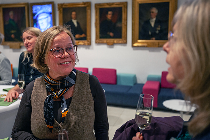 SLU:s Vicerektor Annsofie Wahlström i samtal under minglet. 