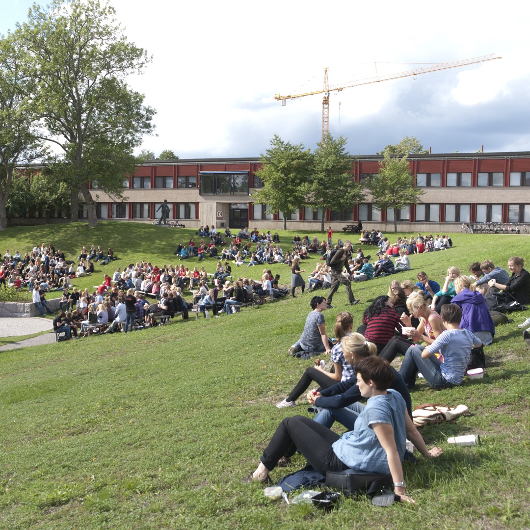  Nya studenter på campus vid SLU i Uppsala. 